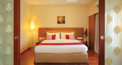 J K Residency Cheruvathur Room Type - Suite Room AC