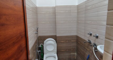Shri Ladli Krishna Kunj Homestay Near Ram Mandir Ayodhya Room Type - Bedroom 5