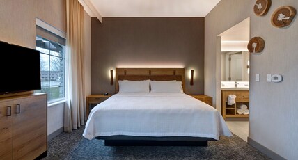 Homewood Suites by Hilton Eagle Boise, ID Room Type - 1 KING STUDIO STE NS BALCN