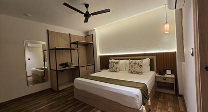 The Manor House Boutique Stays Room Type - The Soho Room The Manor House Boutique Stays Room Type - The Soho Room