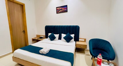 Hotel Diamond View Room Type - Deluxe Room