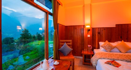 Zostel Shangarh Room Type - Deluxe Room (with balcony)