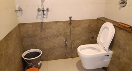 HOTEL GRAND MAURYA Room Type - Super dlx Twin Bed Room