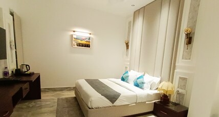 Hotel Black Eagle Room Type - King Room