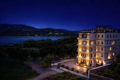 The Colonial - A Lake View Hotel in Udaipur
