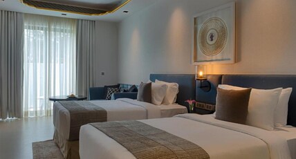 Azaya Beach Resort Room Type - Deluxe Twin Room with Bathtub