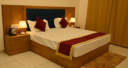 Hotel Shiva Palace By MSd Group. Room Type - Deluxe