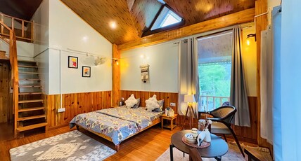 Boho Grove Cafe and Stay Room Type - Mountain View Family Suite