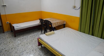 Champavilla Homestay Room Type - AC DELUXE ROOM WITH FREE WIFI