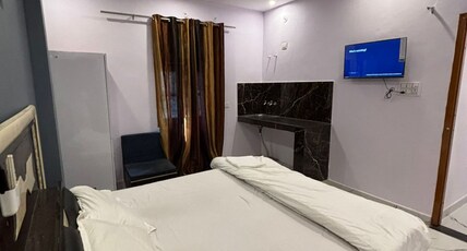 Indigo Inn Room Type - Bedroom