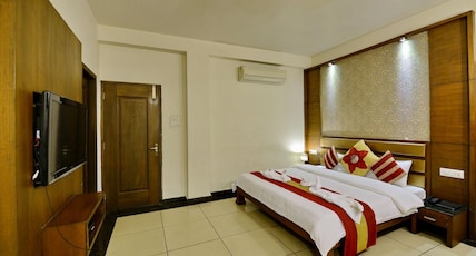 Hotel Namaskar Residency Near Golden Temple Room Type - Residency Family Room(2 interconnected Rooms) Hotel Namaskar Residency Near Golden Temple Room Type - Residency Family Room(2 interconnected Rooms)