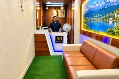 SR Hotel's