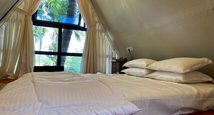 RUSTIC PALMS Room Type - A-frame cabin With Plunge Pool