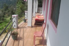 Hilltophomestay Sari Chopta