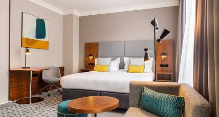 Crowne Plaza Paris Republique Room Type - 1 King Premium