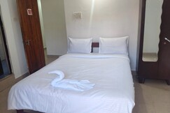 Black Heaven Beach Guest House