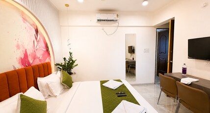 The Tree Hotel Ravet Room Type - SUPER DELUXE ROOM The Tree Hotel Ravet Room Type - SUPER DELUXE ROOM