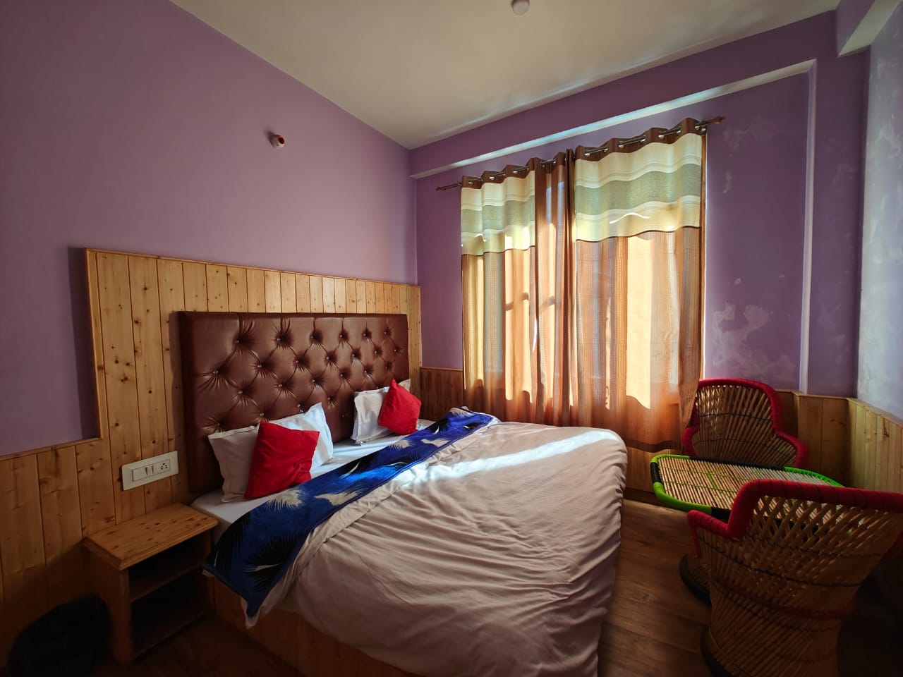 Dimstay Homestay - Tap to explore photos