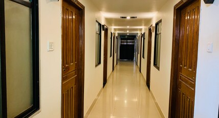Hotel Indra Mahal Room Type - Super Deluxe Room