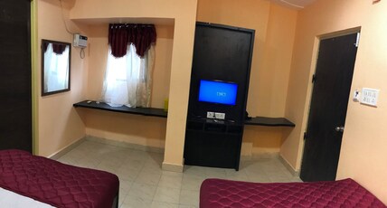 Royal Palace Marina Room Type - Premium Triple