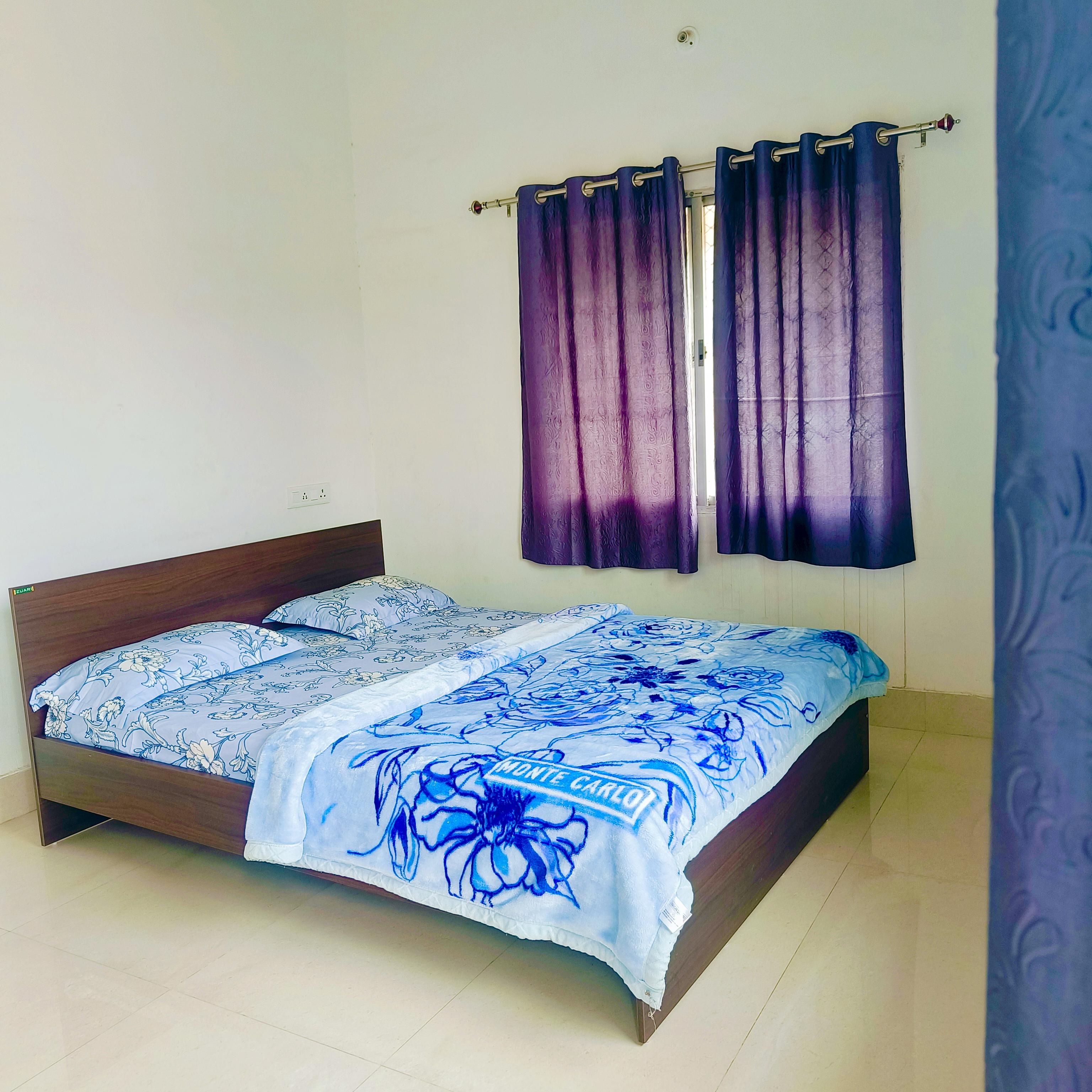 Warm Cozy Stay| Walking distance from Baba Mandir - Tap to explore photos