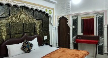 Hotel Royal Palace Room Type - Family Room