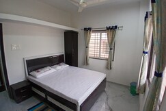 Shree Shivalay guest house
