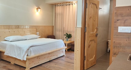 Hotel Turquoise - A Truly River Side Hotel & Cafe Room Type - Attic Family Room with River View King Bed