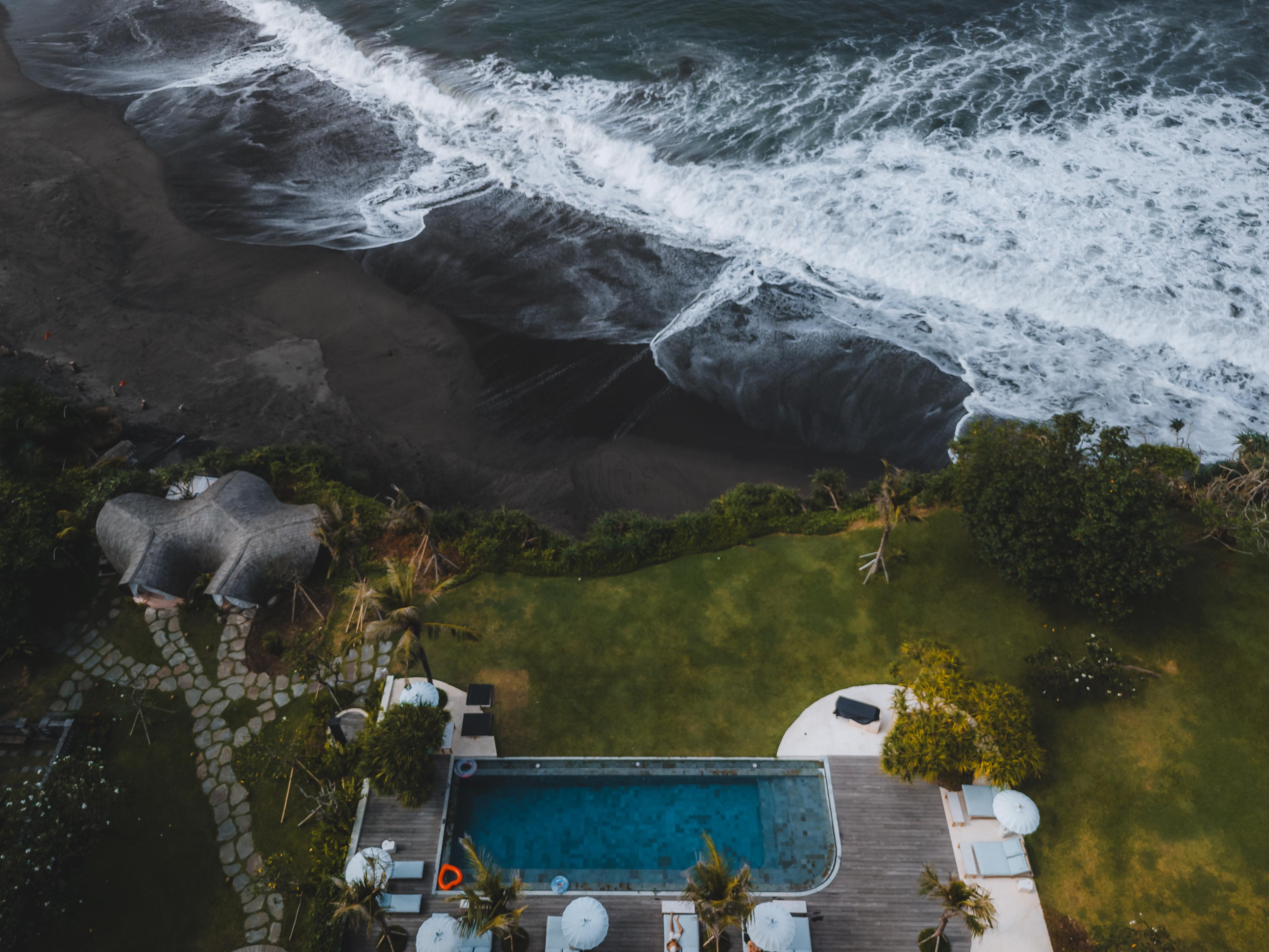 Oshom Bali at Nuanu Creative City - Tap to explore photos