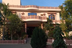 Hotel Ranthambhore Vilas