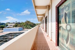 Hotel O Sansar