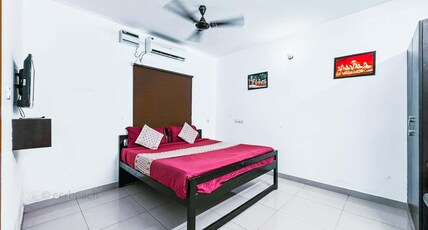 Peninsula Beach Manor Room Type - Deluxe Room