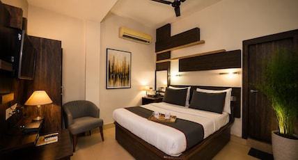 HOTEL UR ( Nearby Prayagraj Junction & High Court) Room Type - Standard Room HOTEL UR ( Nearby Prayagraj Junction & High Court) Room Type - Standard Room
