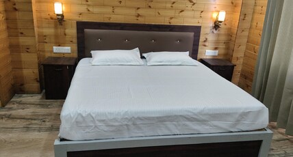 ROYAL HERITAGE HOMESTAY KALPA Room Type - Bedroom 4