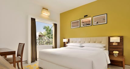 Four Points by Sheraton Mahabalipuram Resort & Convention Center Room Type - Guest room, 1 King, Garden view, Balcony Four Points by Sheraton Mahabalipuram Resort & Convention Center Room Type - Guest room, 1 King, Garden view, Balcony