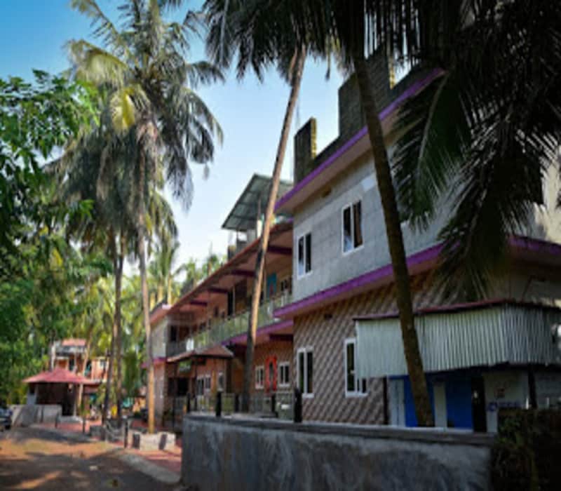 Sree Varada International - Tap to explore photos