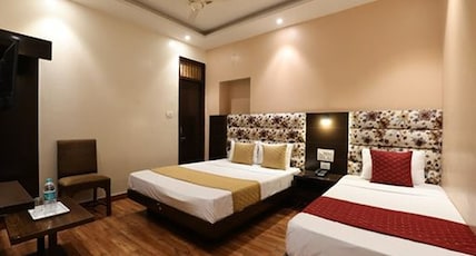 Hotel Amrit Near Old Delhi Railway Station. Room Type - Triple room AC