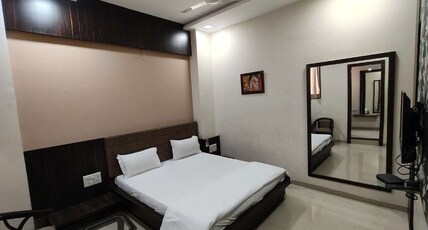 Topline Resort Room Type - Suite room