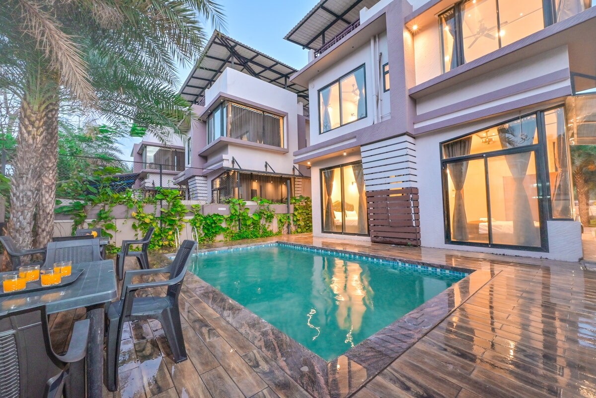 Golden Pearl Premium Private Pool Villa Lonavala - Tap to explore photos