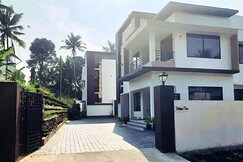 Urbane Cove Duplex-B