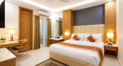 Hotel Sakura by Maps, Huda City Center Room Type - Standard Room with Swimming Pool Access and Balcony Hotel Sakura by Maps, Huda City Center Room Type - Standard Room with Swimming Pool Access and Balcony