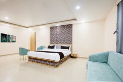 HOTEL O RAVIKA GRAND