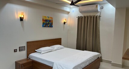 The Radiant Room Type - Double Deluxe Room