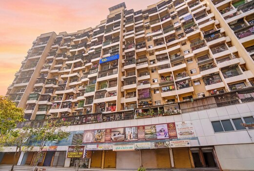 FabHotel Elegance Inn
