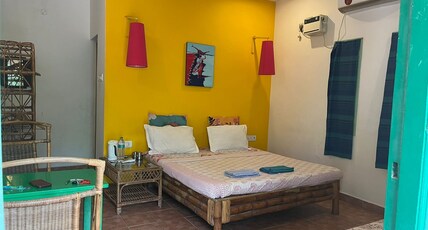 Blue Moon Guest House Room Type - Deluxe Room