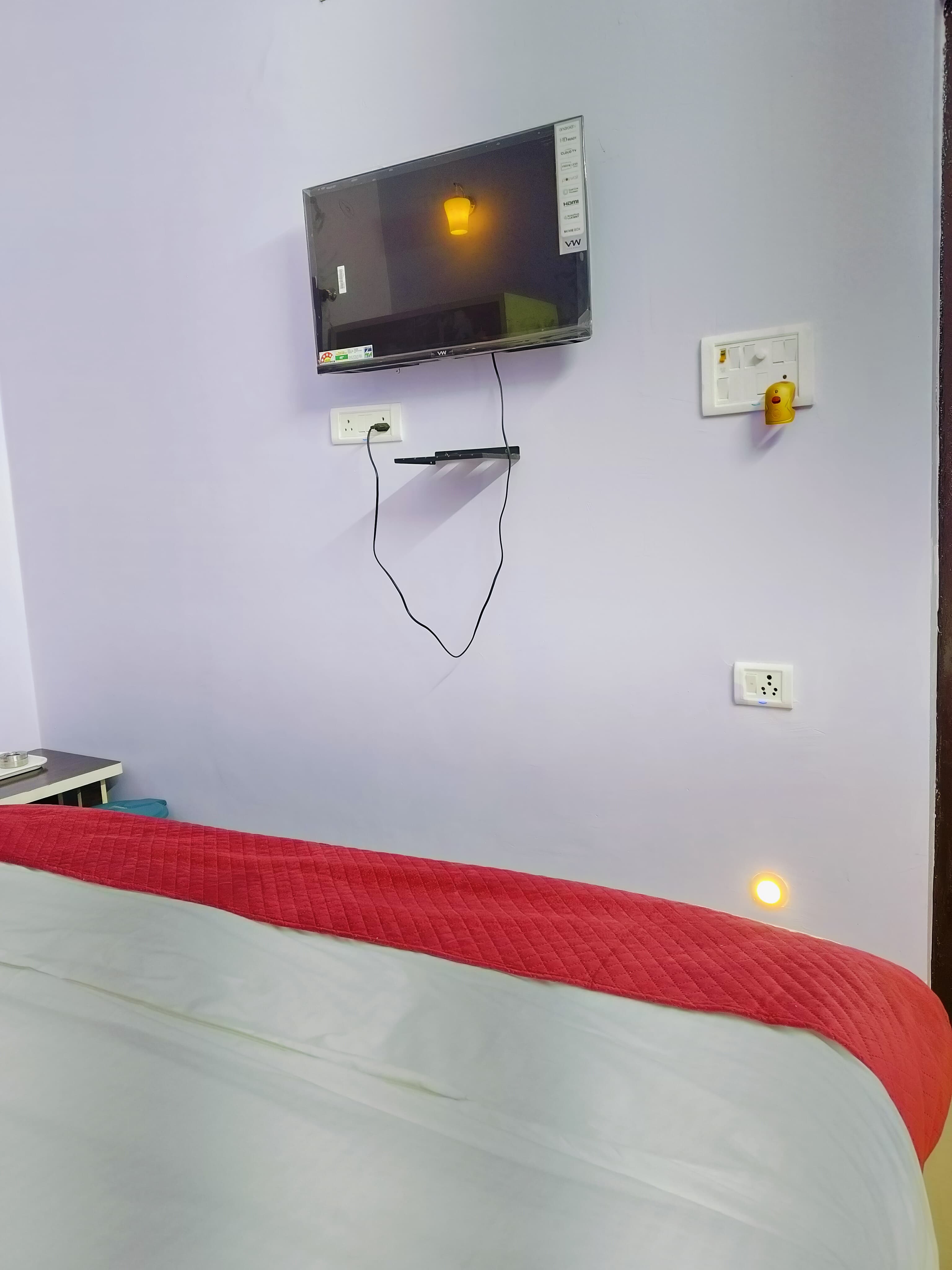 Ramanjul Homestay - Tap to explore photos