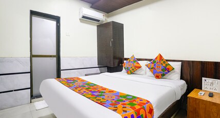 FabHotel Sion Residency Room Type - Premium Room