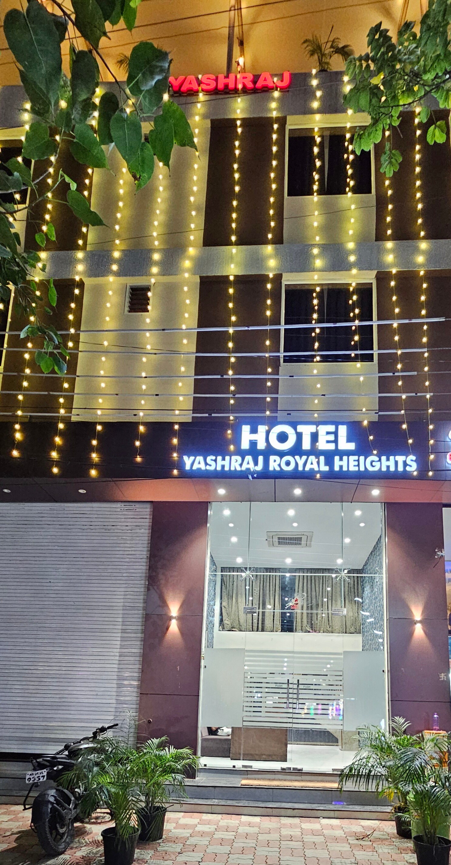 Yashraj Royal Heights - Tap to explore photos