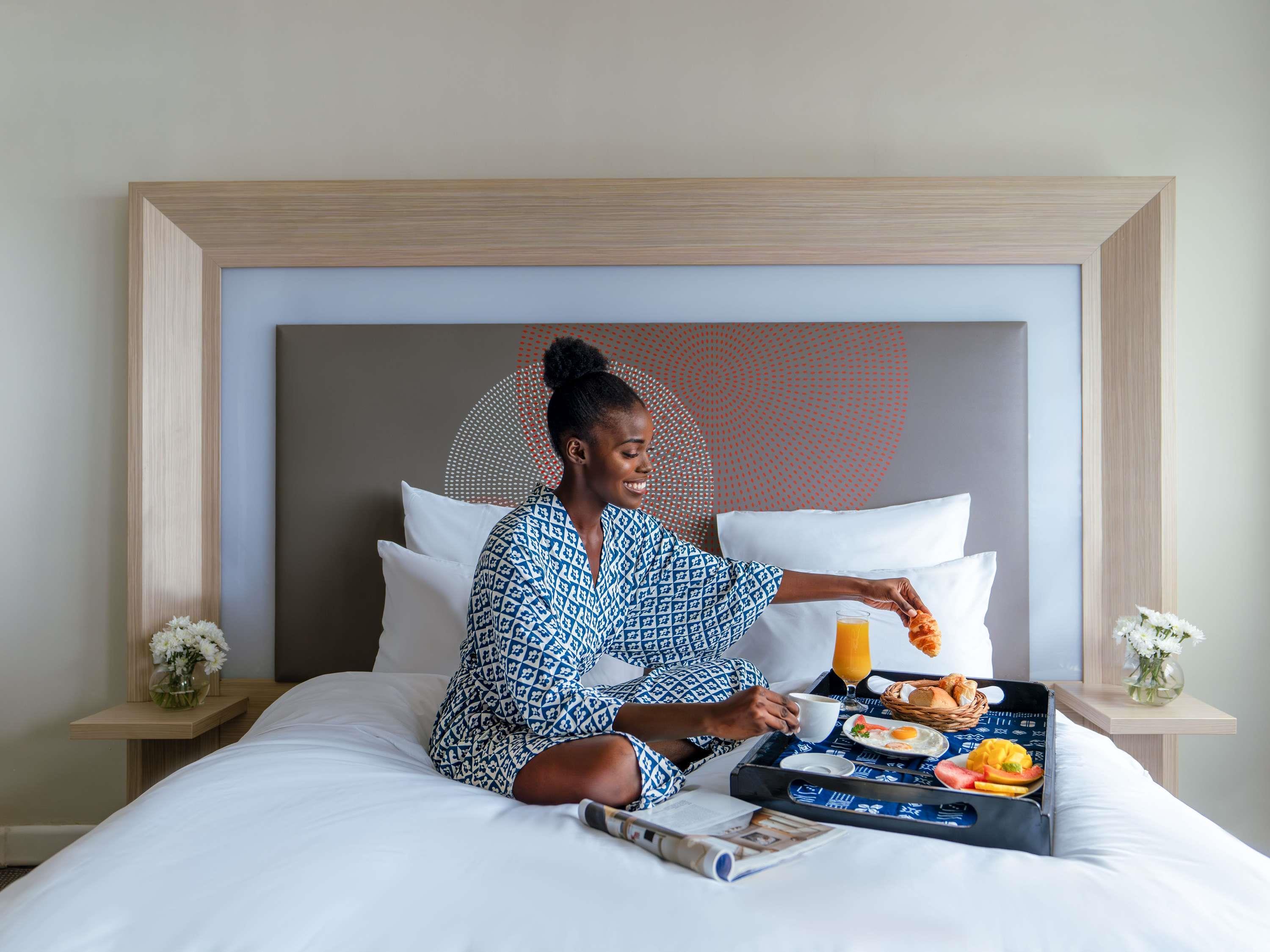Novotel Abidjan Plateau - Tap to explore photos