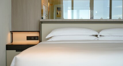 Intercontinental Shenzhen Dameisha Resort Room Type - 1 King 1 Bunk Bed Junior Suite Kids Theme Ocean View